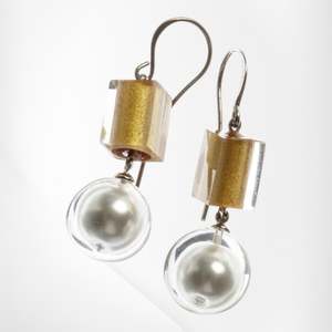Bubbling Pearls: 2340502PG01Q00 VINTAGE PEARLS goldpearl short hook