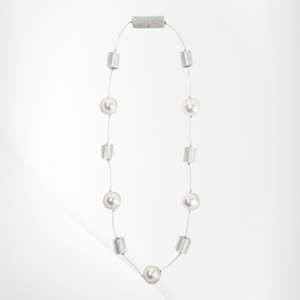 2340106P001Q11 VINTAGE PEARLS silverpearl