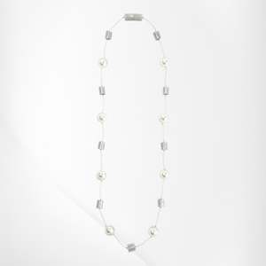 2340102PS01Q17 VINTAGE PEARLS silverpearl