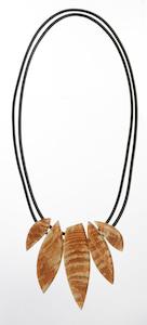 9360102CREAQ05 JUNO cream