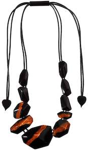 7400101BLAKQ10 PACAYA black adj