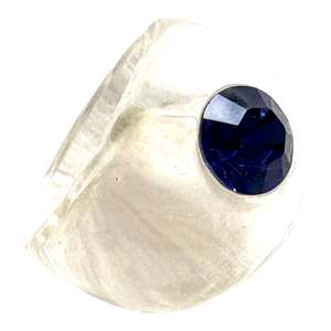 Rings: 6050603SAPPQ0L  Brillant Single stone Clear with Sapphire   Lge