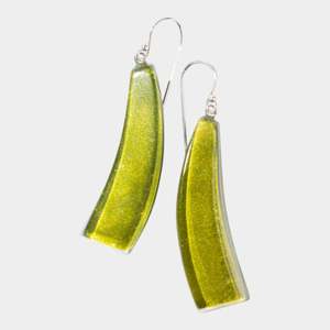 91505019173Q00 EMOCION green short hook size 2.9cm