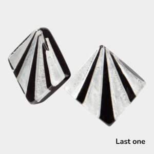 1370511SAD1Q00 BLISS stud Glitz