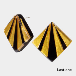 Bliss Musee: 1370511GAD1Q00 BLISS stud Glitz