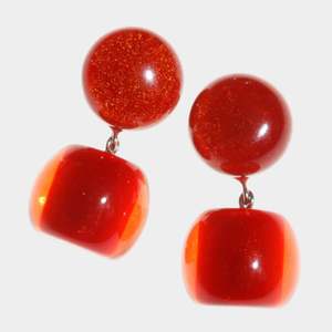 Colourful Beads New 1: 40105329013Q00 COLOURFUL BEADS Spectrum Red stud size 2.8cm