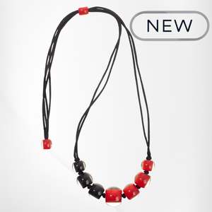 40101470957Q07 COLOURFUL BEADS black/red adjustable