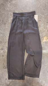 Latest Additions: Viktoria & Woods. Pilot Pant. - Size 8