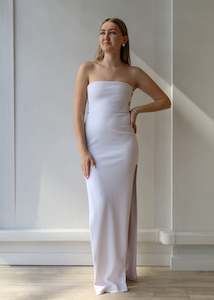 Full Length: *BUY NOW* Flaunt Gown White (Size S - L)