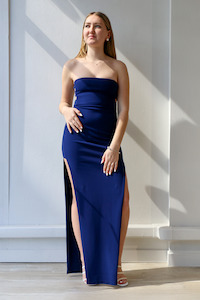 Full Length: *BUY NOW* Flaunt Gown Navy (Size S - L)