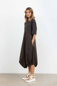 X Lab Dresses: Dynamic Drape Dress OLIVE
