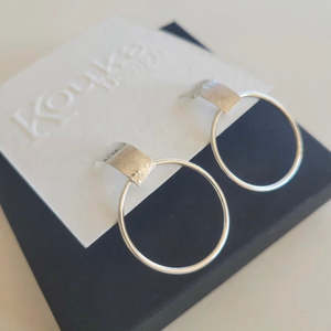 Kouka Design: Solid Silver Curve Earrings