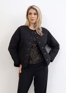 Live in the Moment Jacket Black