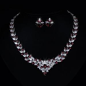 Bold Elegant Jewelry Collection: Floral Radiance Zircon Jewelry Set