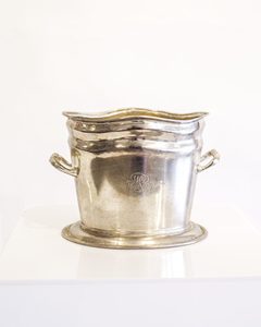 Products: O104: Silver Goblet - STYLISH