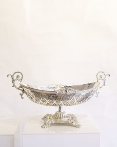 Products: C102: Luxury Silver Holder Display - STYLISH