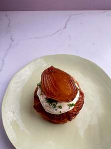 In person class - onion kouign amann - 28/6