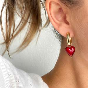 Products: ONE LEFT CHUNKY AMORE | Large Red Hearts