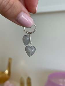 Earrings: AMORE | Grey Cloudy Hearts