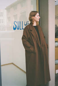 Outerwear: Tezeta Coat in Walnut