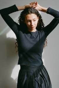 Buddy: Longsleeve Mini Tee in Black