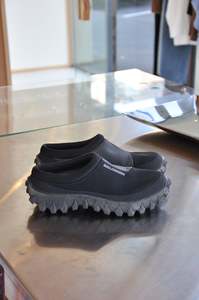 All: Salomon Slip-On Shoe - black