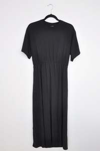 Preloved: Kowtow Tee Dress - black