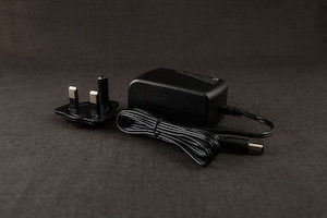 SaberTrio In-Hilt Smart Charger 2.1mm - Sulphur City Foundry Store, NZ