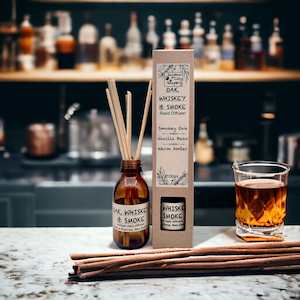 reed diffuser: Reed Diffuser - Oak, Whiskey & Smoke
