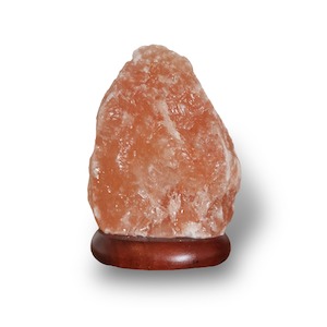 Homewares: Himalayan salt lamp 2-3kg