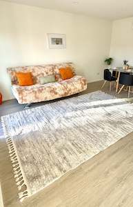 Modern Rugs 1: Turkish Rug - Maze Pattern