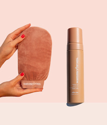 Accessories: Effortless Tanning Essentials: Choose Your Mousse & Mitt