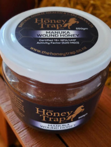 Horse Health: The Honey Trap Active Wound Honey 15+