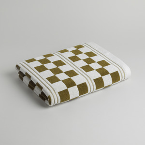 BAINA Busby Pool Towel Caper/Chalk Check