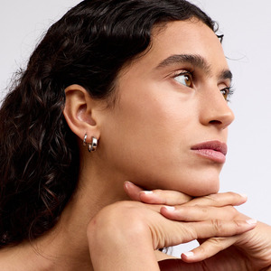 La Dailie - Everyday Mini Fine Hoops - Silver