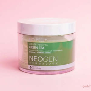Neogen: Neogen Bio-peel exfoliating pad - Green tea