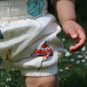 Organicbabyclothes: Shady days organic bloomers