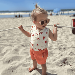 Organicbabyclothes: "It's all G" organic shorts in peachy pink