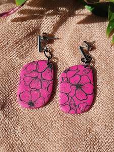Magenta Floral Abstract Oval Drop Earrings