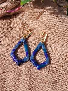 Products: Colourful Scallop Drop Earrings