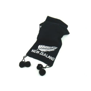 Winter Clothing: Winter Scarf NZ Silver Fern