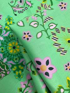 Fabric Printed Sateen: Cotton Sateen - Lime Mosaic - 145cm