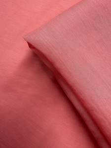 Designer Cotton: Designer Voile - Rose of Sharon - 150cm
