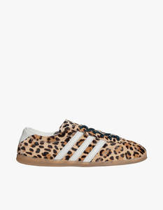 Adidas: Womens Gazelle Lo Pro - Magic Beige/Ivory/Gum 3