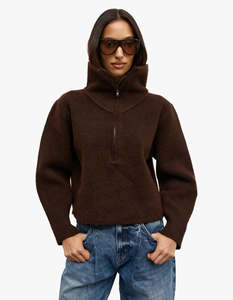 Riva Quarter Zip - Chocolate