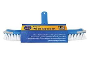 Cleaning Equipment: Pool Broom Super