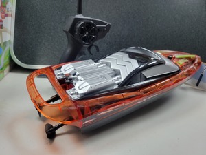 R C Toys: RC Control Electric Boat Speedboat for Summer Children Toy
