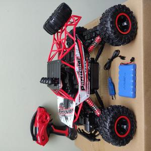 R C Toys: Remote control car 1:12 (38cm long)