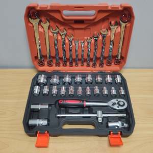 Car Tools: Mechanics Tools Kit 37pcs