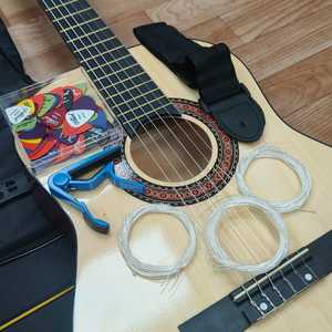 Guitar Accessories: Guitar pic